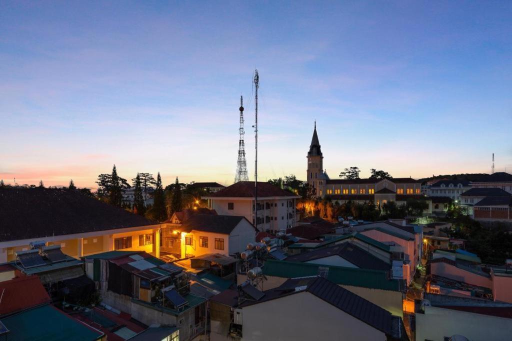 Yukkuri Boutique Hotel Dalat Exteriör bild